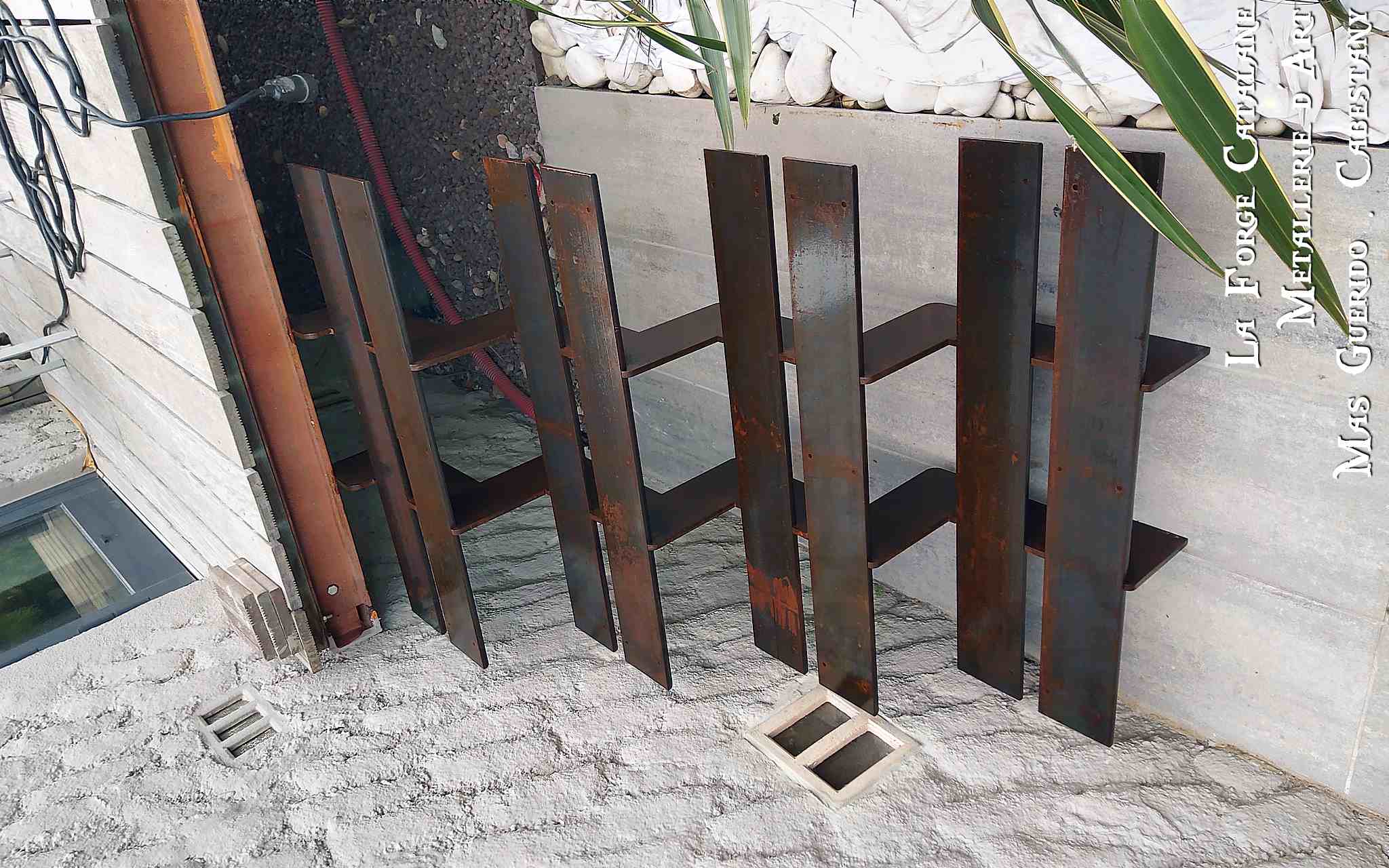 escalier exterieur double limon forge catalane.jpg